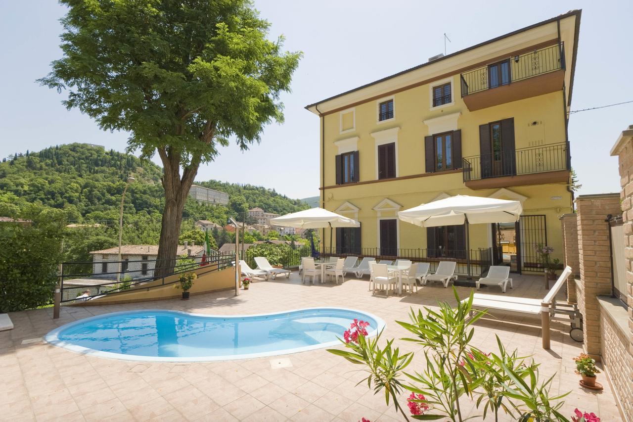 Raffaello Residence Sassoferrato Exterior foto